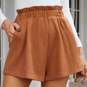 Paperbag Suede Shorts - Brown Size: S (4)